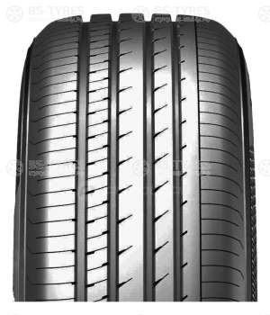 Yokohama Advan dB V553 225/50 R18 99W