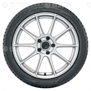 Yokohama BluEarth Winter V906 255/45 R21 106V